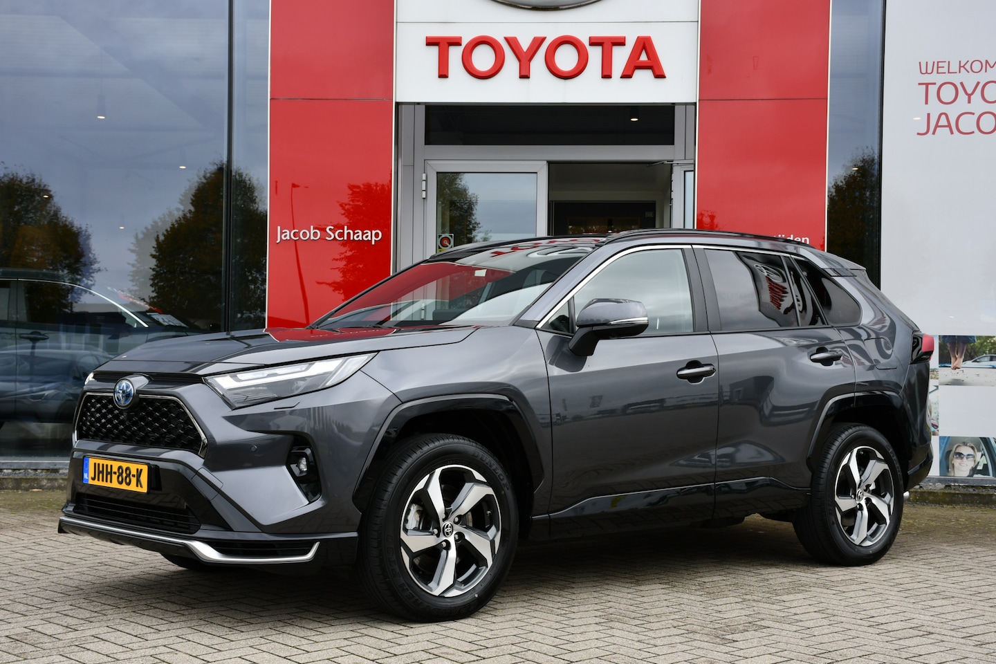 Toyota RAV4 - 2.5 Plug-in Hybrid AWD Style Limited Automaat 306pk | Head-up display | JBL-audio | Cloud - AutoWereld.nl