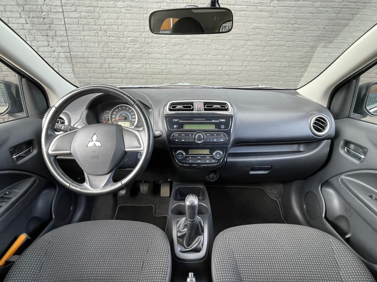 Mitsubishi Space Star - Mitsubishi Space Star 1.0 MPI 52KW 2015 Grijs - AutoWereld.nl