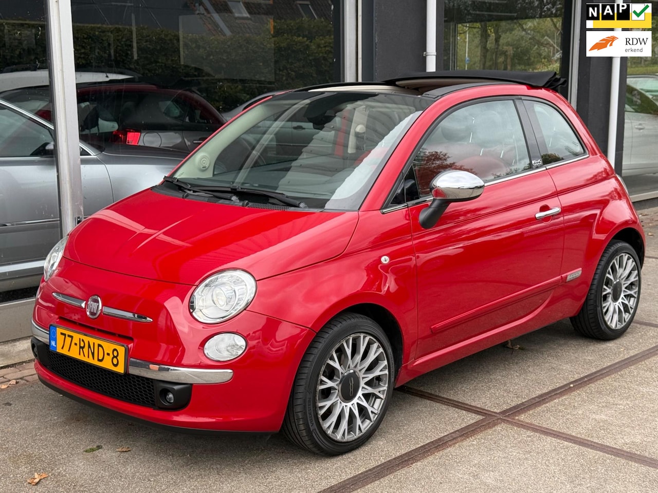Fiat 500 C - 0.9 TwinAir Lounge 2011 AUTOMAAT 1E EIG/ECC/LEER! - AutoWereld.nl