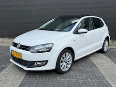 Volkswagen Polo - Polo 1.2 TSI Life PANO 2013