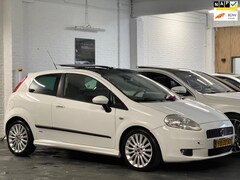 Fiat Grande Punto - 1.4-TURBO SPORT|*NIEUW TURBO|PANO|TREKHAAK|AIRCO