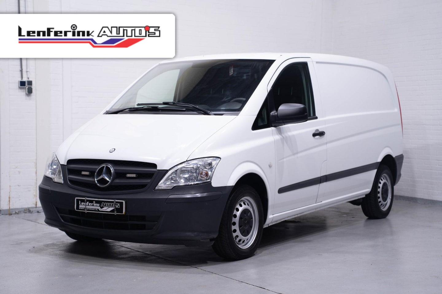 Mercedes-Benz Vito - 113 CDI 136 pk Aut. Airco, APK 11-2026 Inrichting Laadruimte, Cruise Control, 2-Zits - AutoWereld.nl