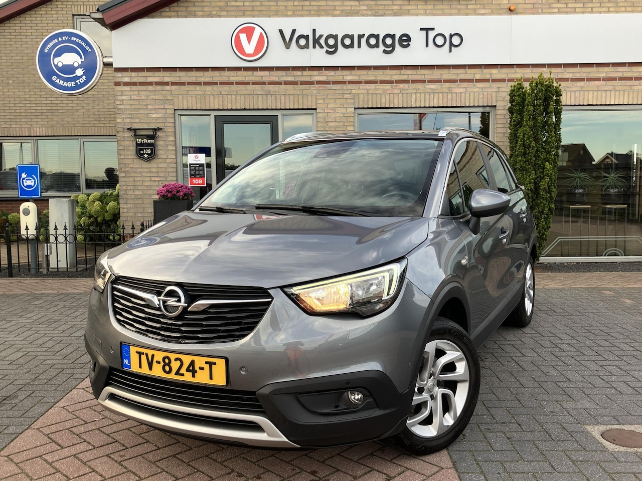 Opel Crossland X - 1.2 Turbo Online Edition | Handel / Export | NAP - AutoWereld.nl