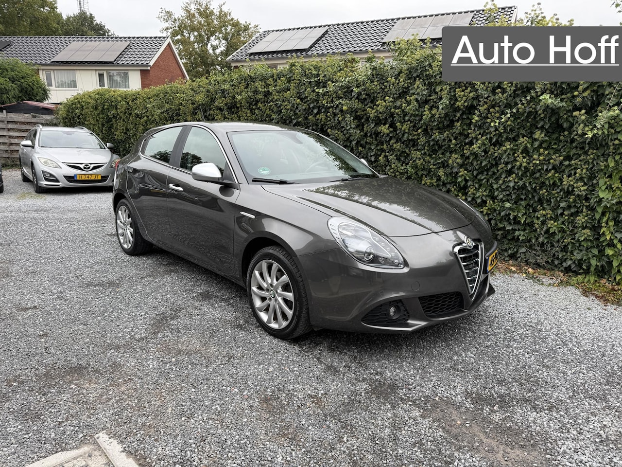 Alfa Romeo Giulietta - 1.4 T Distinctive | Autom. Airco | Cruise Control | Elekt. Ramen | LMV | APK tot 01-10-202 - AutoWereld.nl