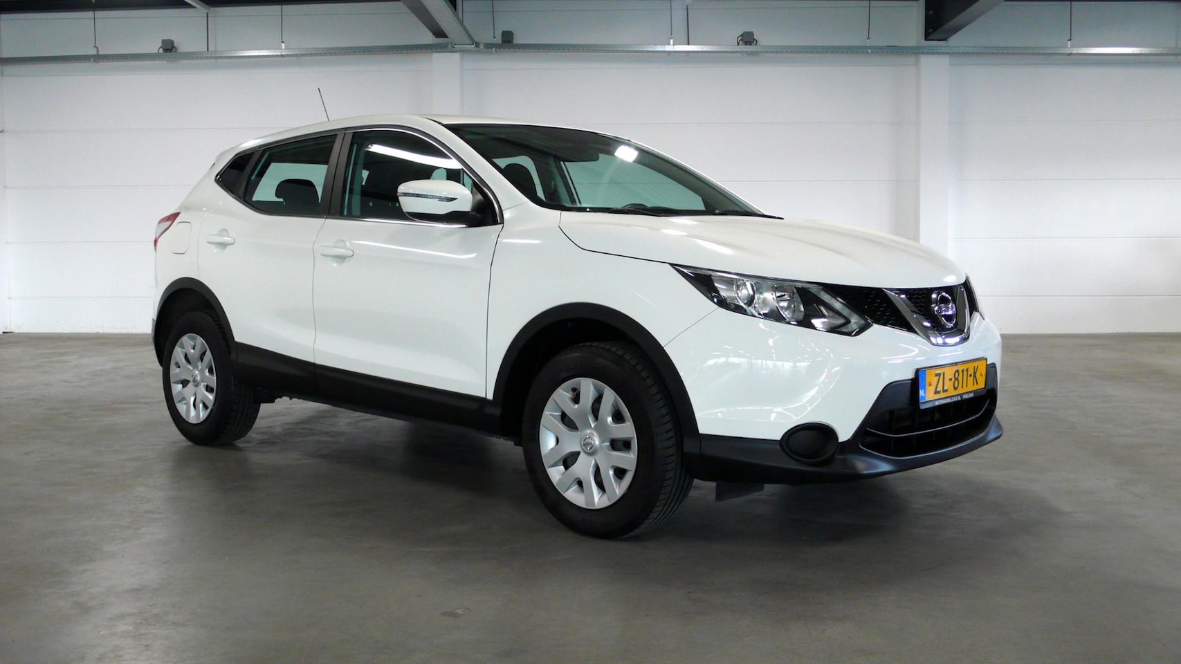 Nissan Qashqai - 1.2 Visia | Airco | Cruise | Niet in gerookt - AutoWereld.nl