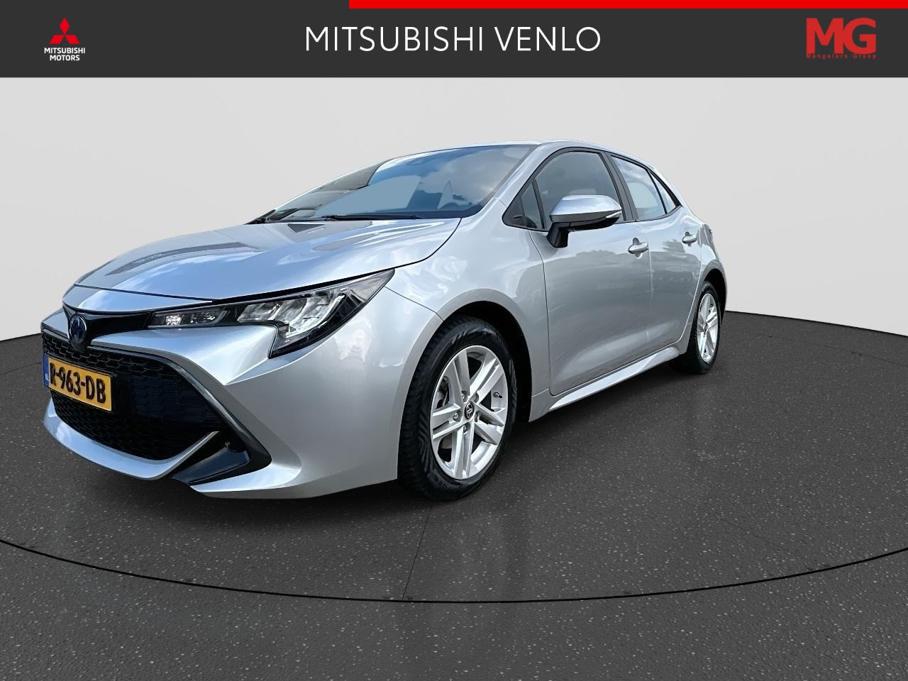 Toyota Corolla - 1.8 Hybrid Active 1e Eigenaar / Dealeronderhouden / Climate Control / Cruise Control Adapt - AutoWereld.nl
