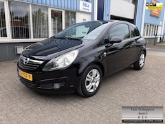 Opel Corsa - 1.2-16V Color Edition Autom. Airco Trekhaak