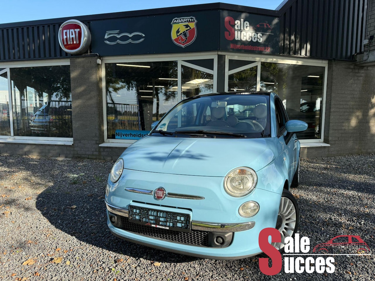 Fiat 500 - 1.2 Lounge baby blauw - AutoWereld.nl