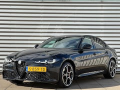 Alfa Romeo Giulia - 2.0T 280pk AWD | 19 Inch Lichtmetalen Velgen | Navigatie | Achteruitrijcamera | Safari Act