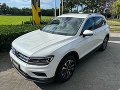 Volkswagen Tiguan - 1.5 TSI DSG7 Comfortline Virtual / Keyless / Head up