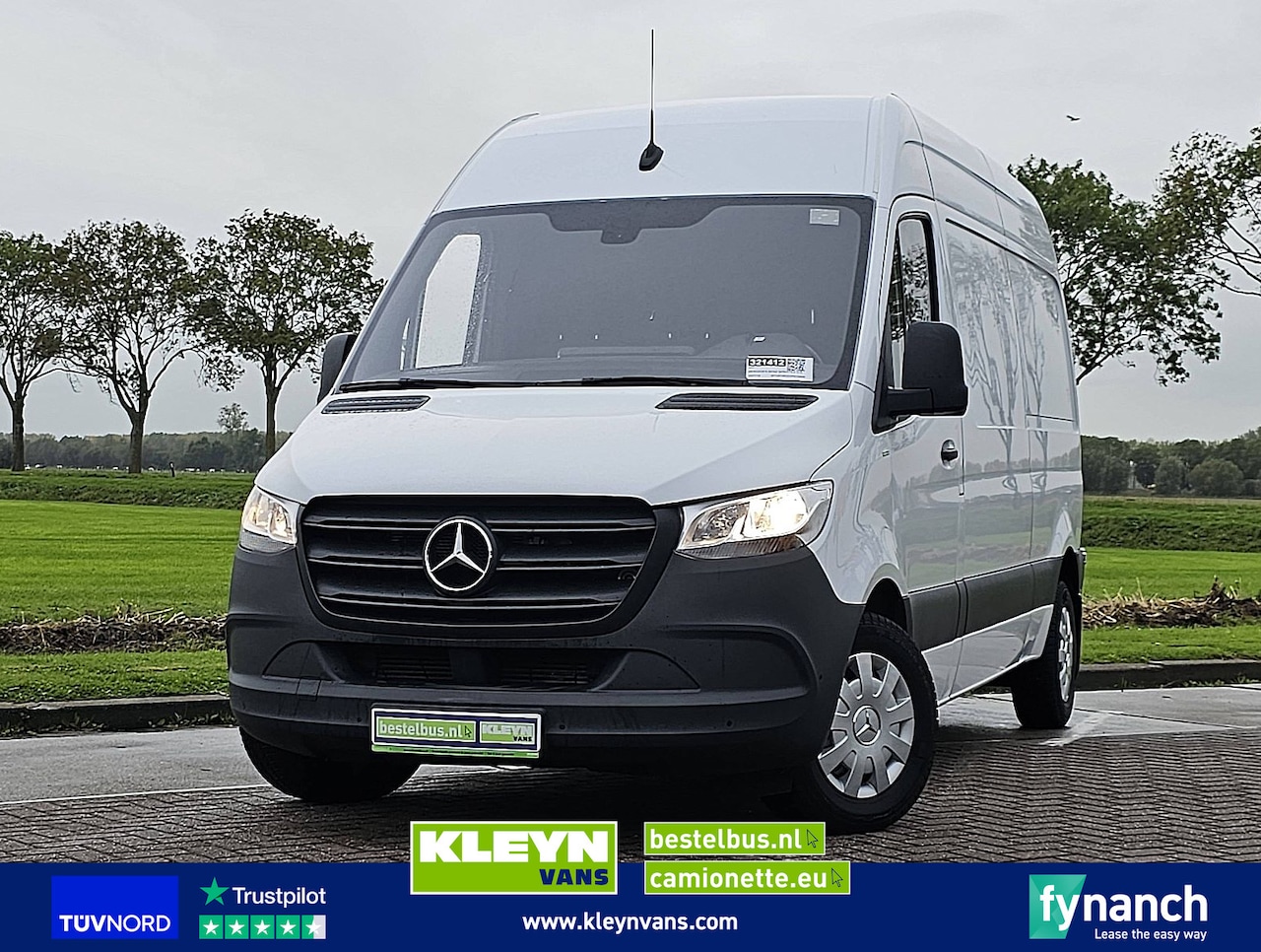 Mercedes-Benz Sprinter - 315 L2H2 Mbux Automaat! - AutoWereld.nl
