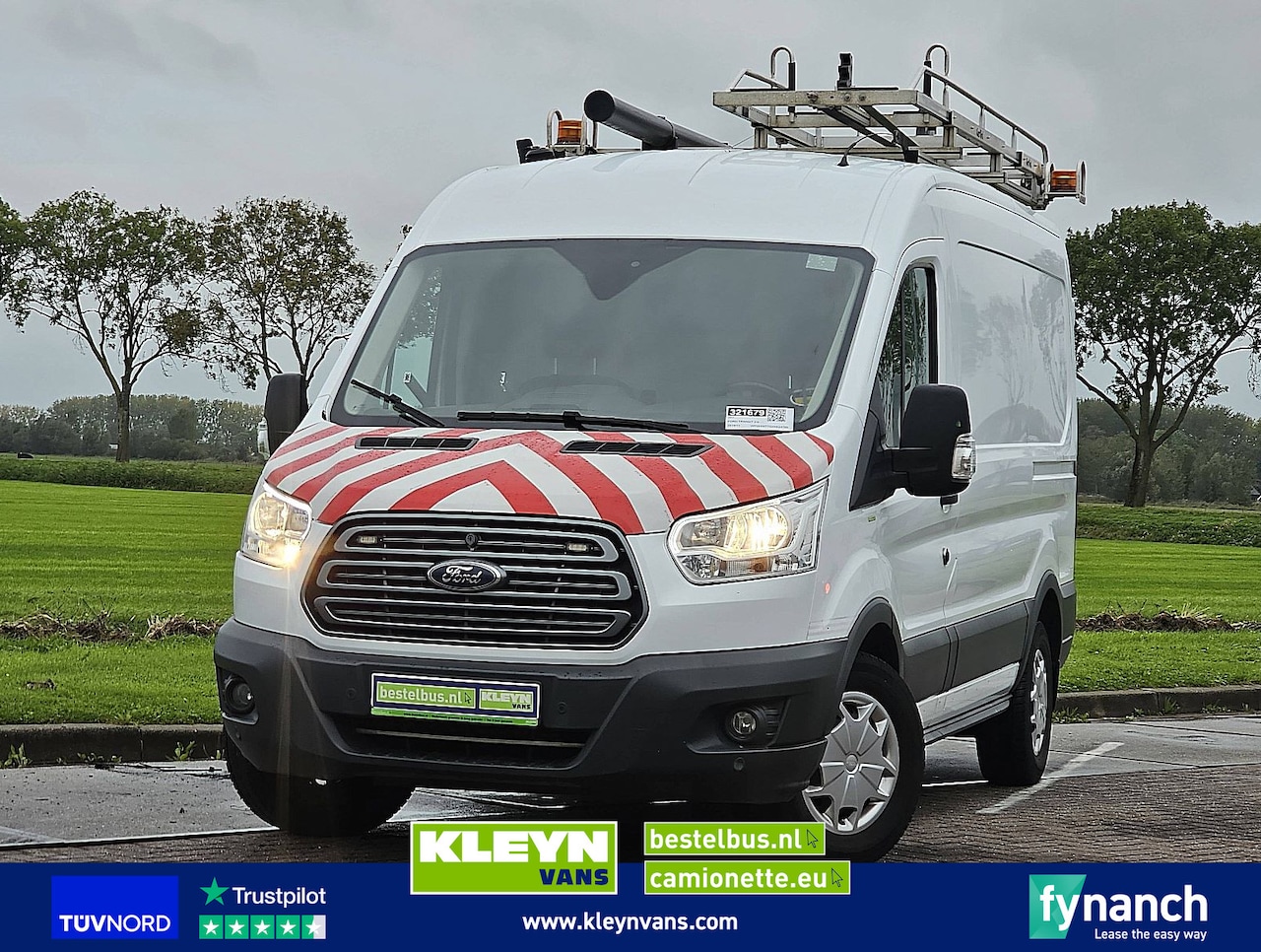 Ford Transit - 2.0 L2H2 Imperiaal Navi! - AutoWereld.nl