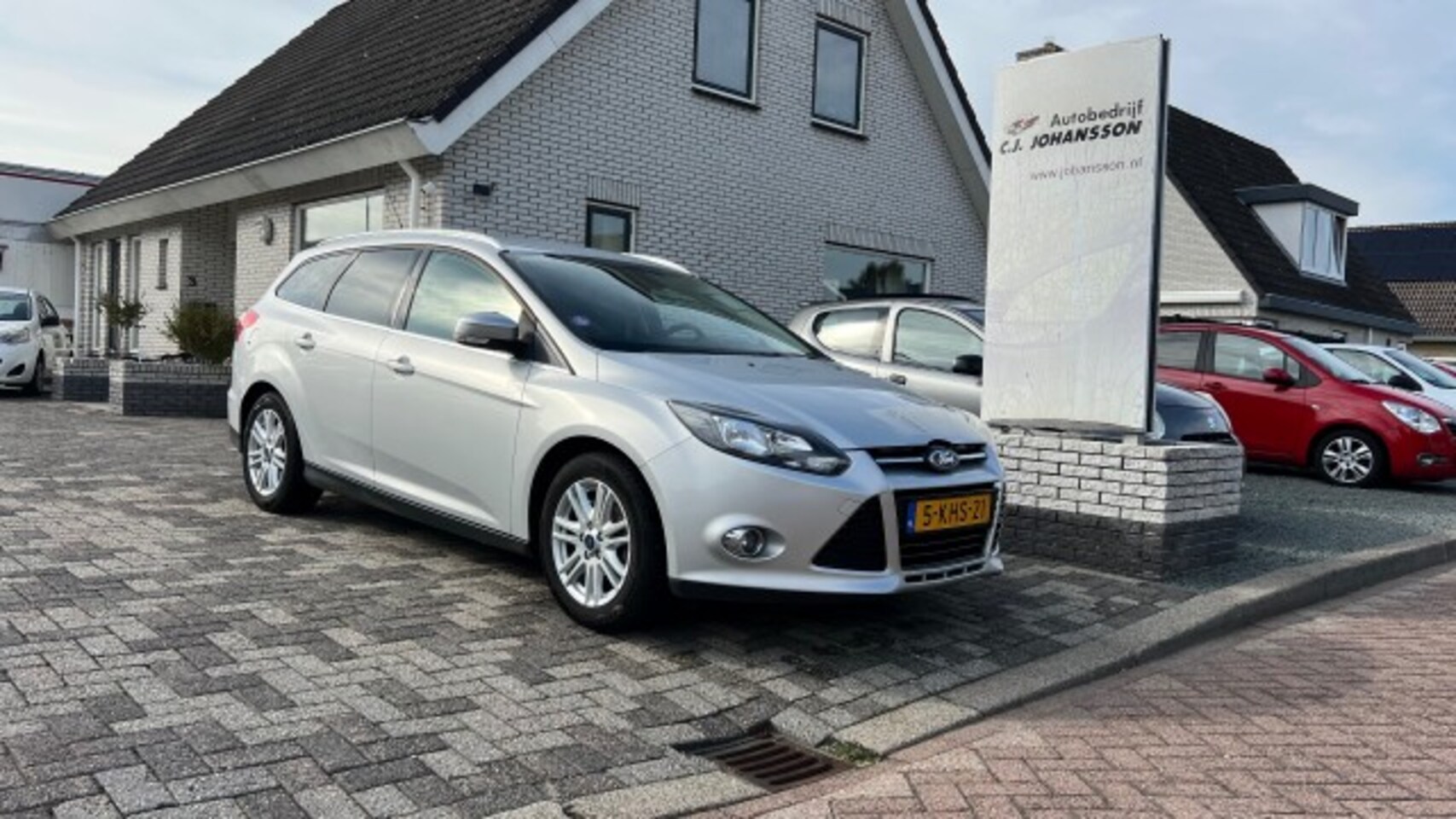 Ford Focus - 1.0 EcoBoost Titanium 1.0 ecoboost Titanium - AutoWereld.nl