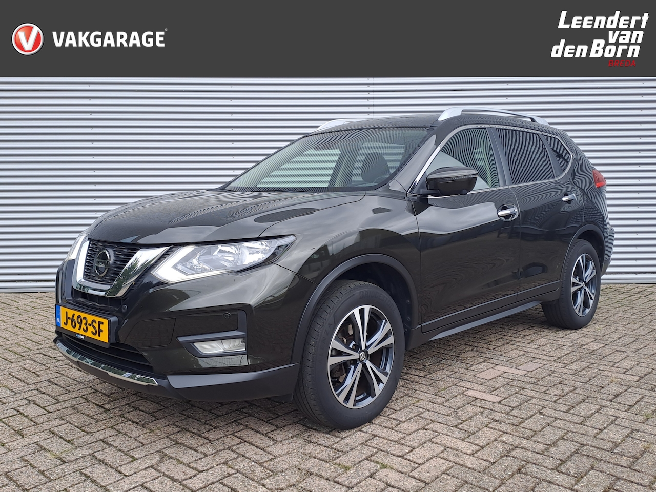 Nissan X-Trail - 1.3 DIG-T N-Connecta | Navi | Automaat | Trekhaak | Zonne Dak | 360 Camera | ECC - AutoWereld.nl