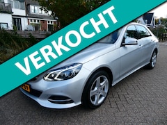 Mercedes-Benz E-klasse - 200 184pk Automaat 2e eig. Navi Xenon LED Trekhaak