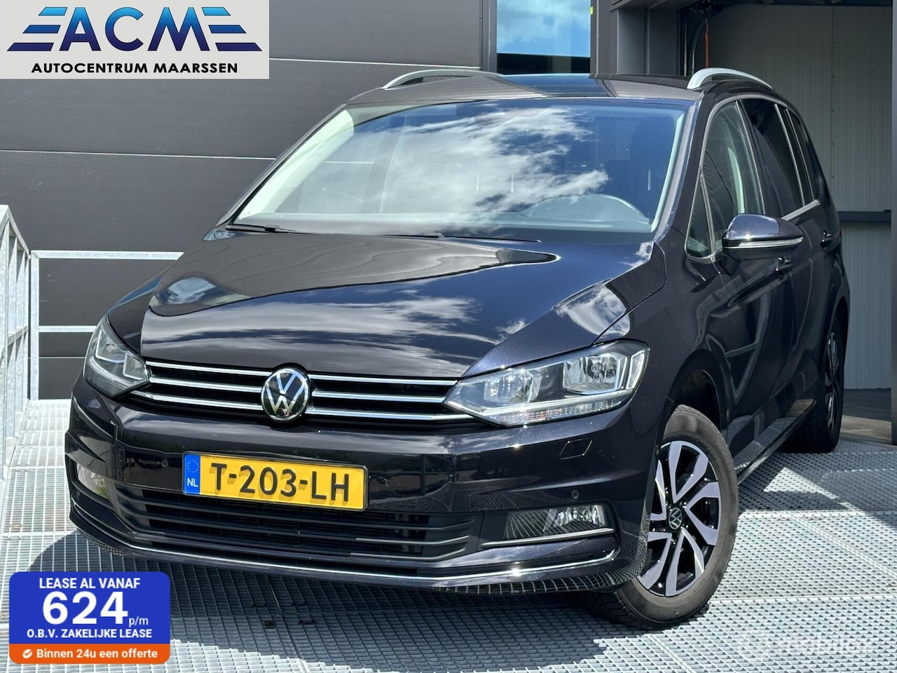 Volkswagen Touran - 1.5 TSI Highline 7 persoons - AutoWereld.nl