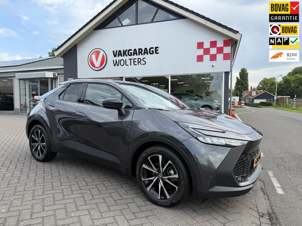 Toyota C-HR - 1.8 Hybrid 140 Dynamic RIJKLAARPRIJS! - AutoWereld.nl