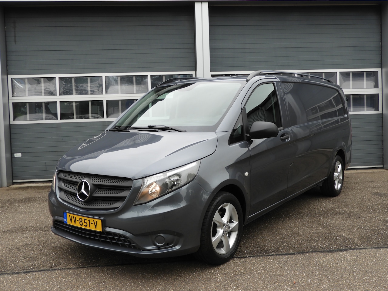 Mercedes-Benz Vito - 114 CDI Extra Lang AIRCO | LEER | DEURTJES - AutoWereld.nl