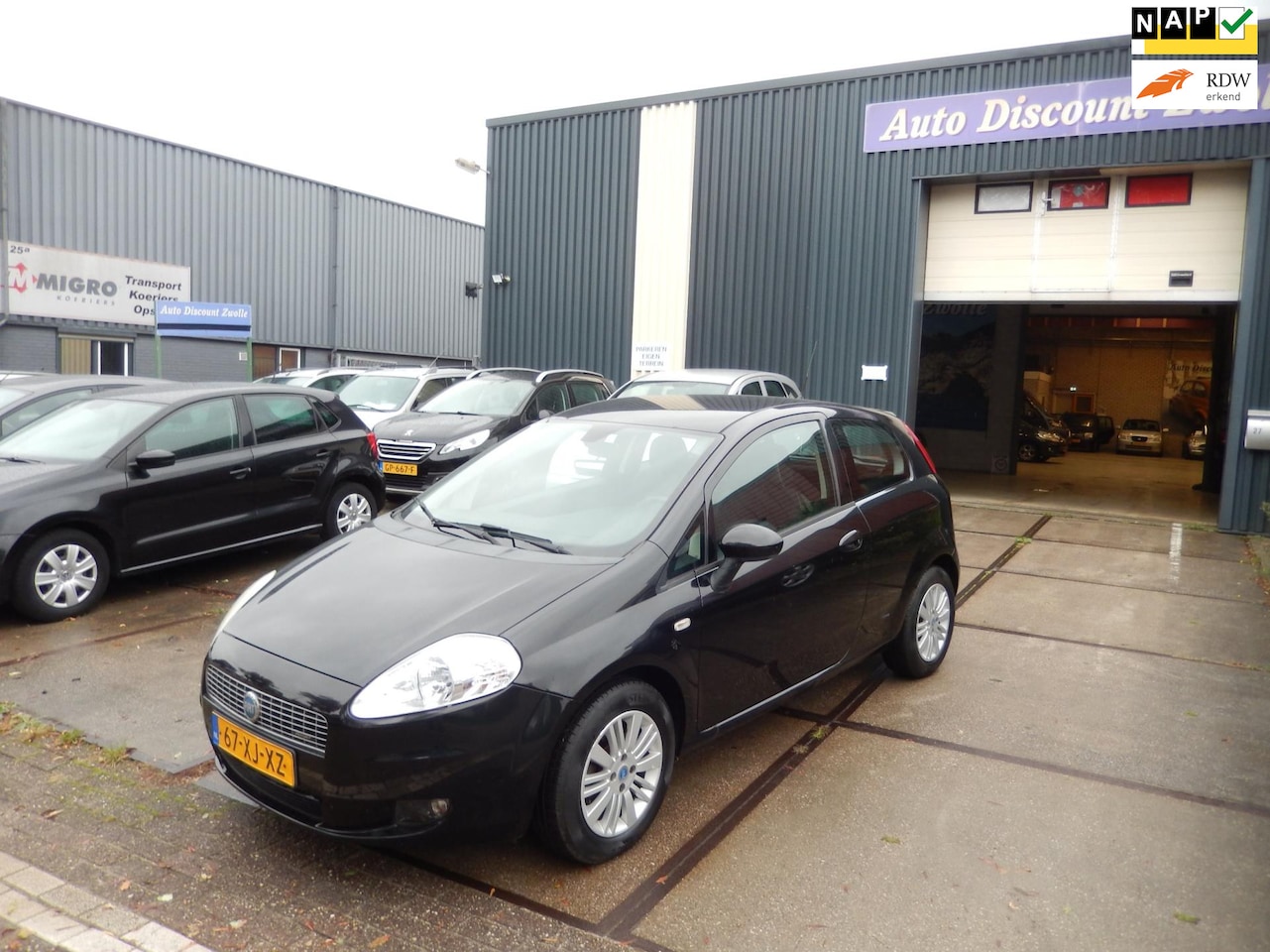 Fiat Grande Punto - 1.4-16V Emotion apk 17-07-2026 airco - AutoWereld.nl