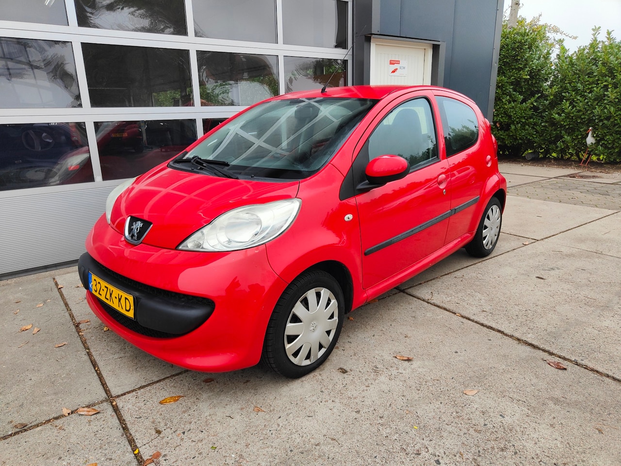 Peugeot 107 - 1.0-12V XS 1.0-12V XS - AutoWereld.nl
