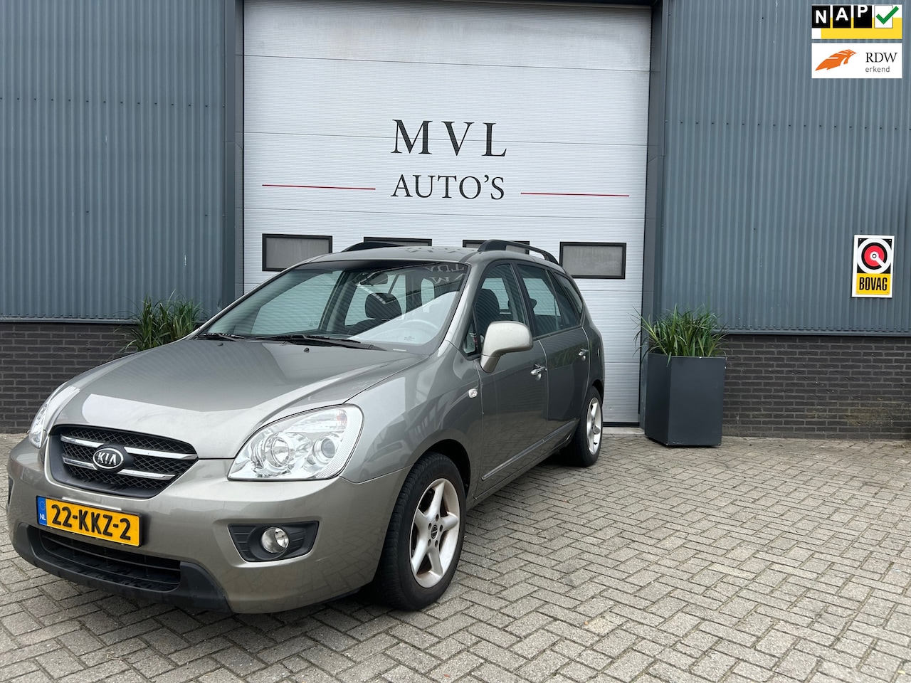 Kia Carens - 2.0 CVVT X-ecutive 2.0 CVVT X-ecutive - AutoWereld.nl