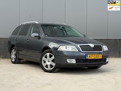Skoda Octavia Combi - 2.0 TDI Elegance Attractive Business Clima