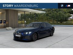 BMW i4 - eDrive40 Gran Coupé M Sport / Schuif-kanteldak / Achteruitrijcamera / Adaptieve LED / Acti