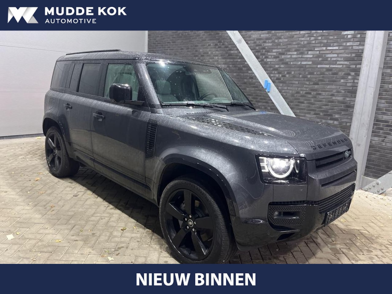 Land Rover Defender 110 - P300e X-Dynamic HSE | Black Pack | Meridian Surround | 22 Inch | ACC | Head-Up | Cold-Clim - AutoWereld.nl