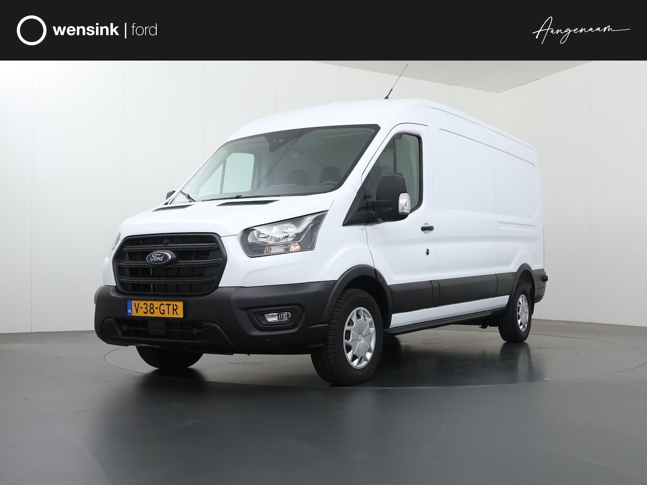 Ford Transit - 350 | 2.0 TDCI | L3 H2 | TREND | TREKHAAK 2500 KG AHW | CLIMATE CONTROL | NAVIGATIE | PARK - AutoWereld.nl