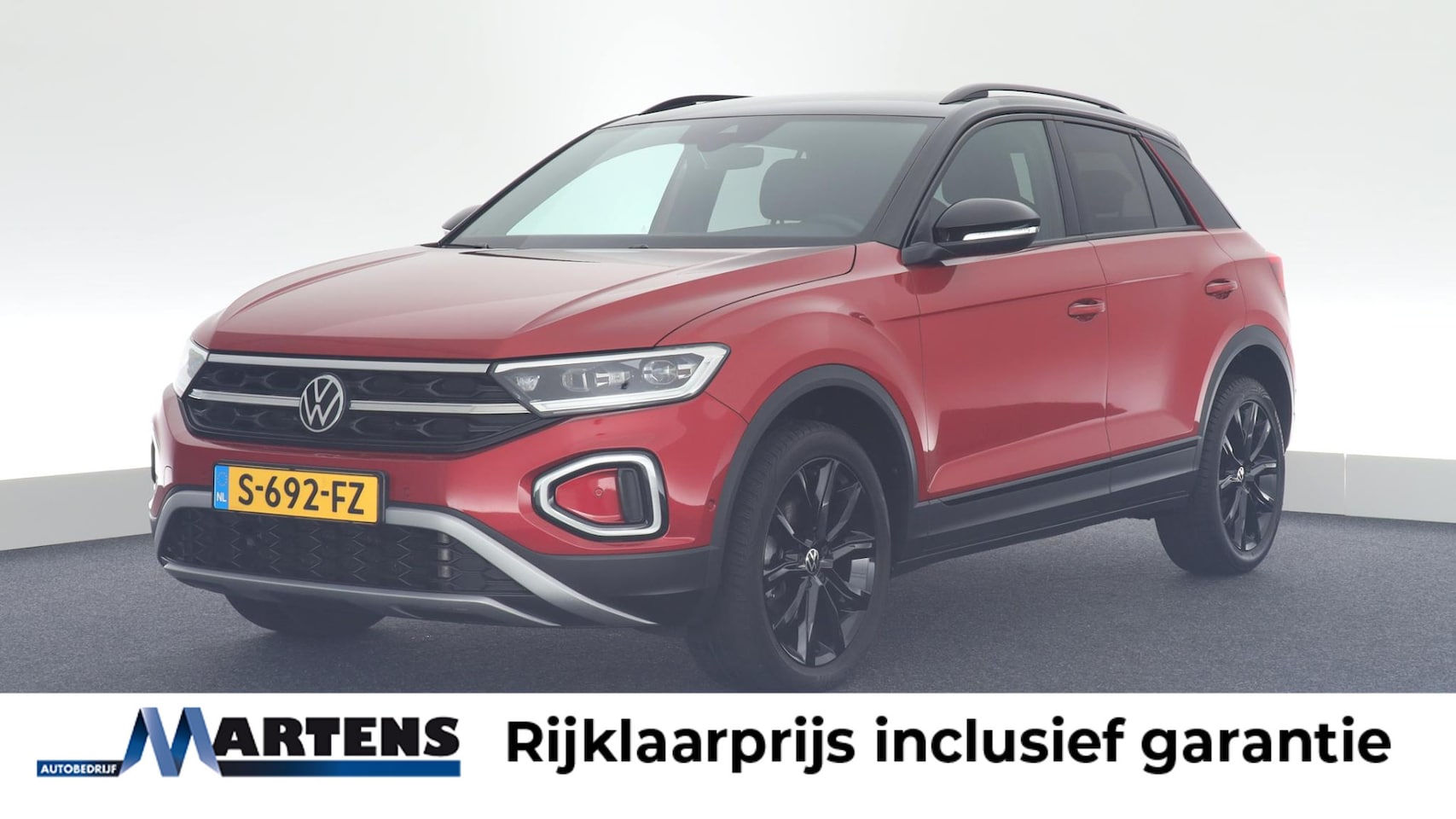 Volkswagen T-Roc - 1.5 TSI 150pk DSG Style Navigatie Black Style Adaptive Cruise - AutoWereld.nl