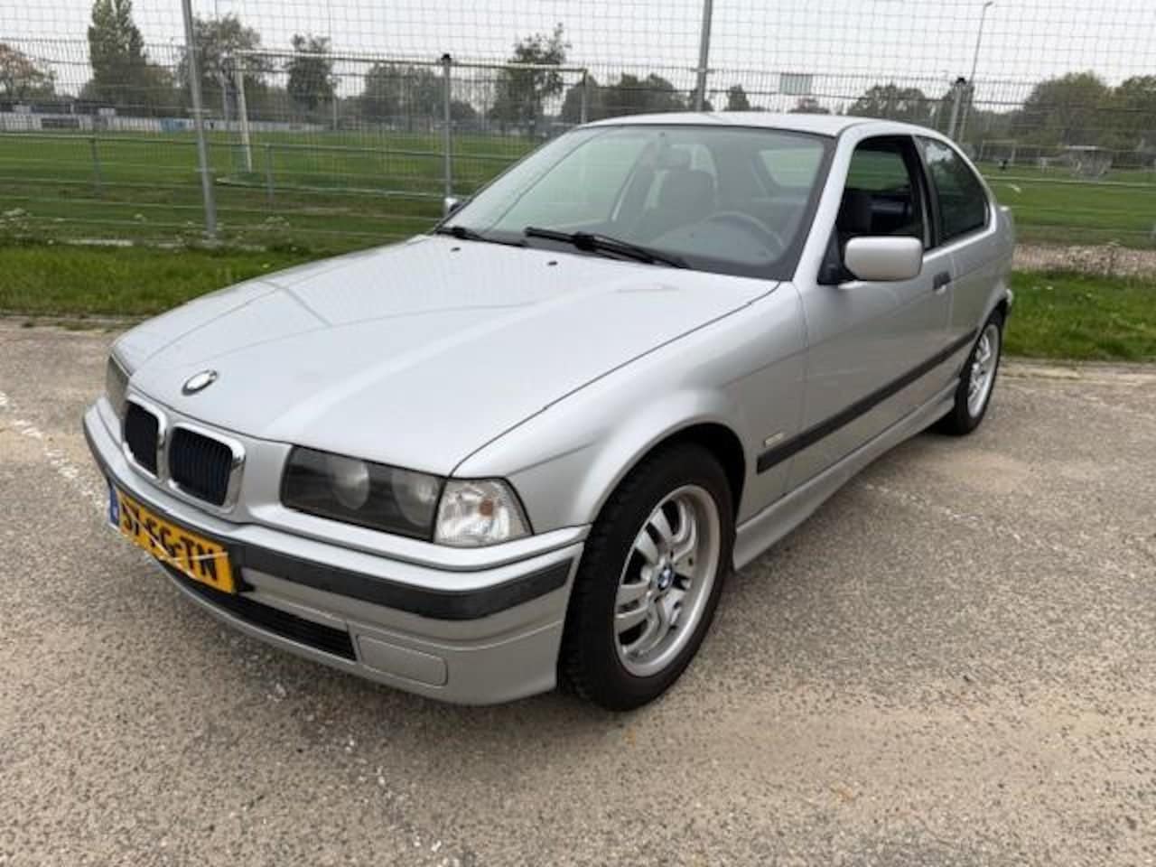 BMW 3-serie Compact - 316i APK 30-03-2026 Org NL - AutoWereld.nl