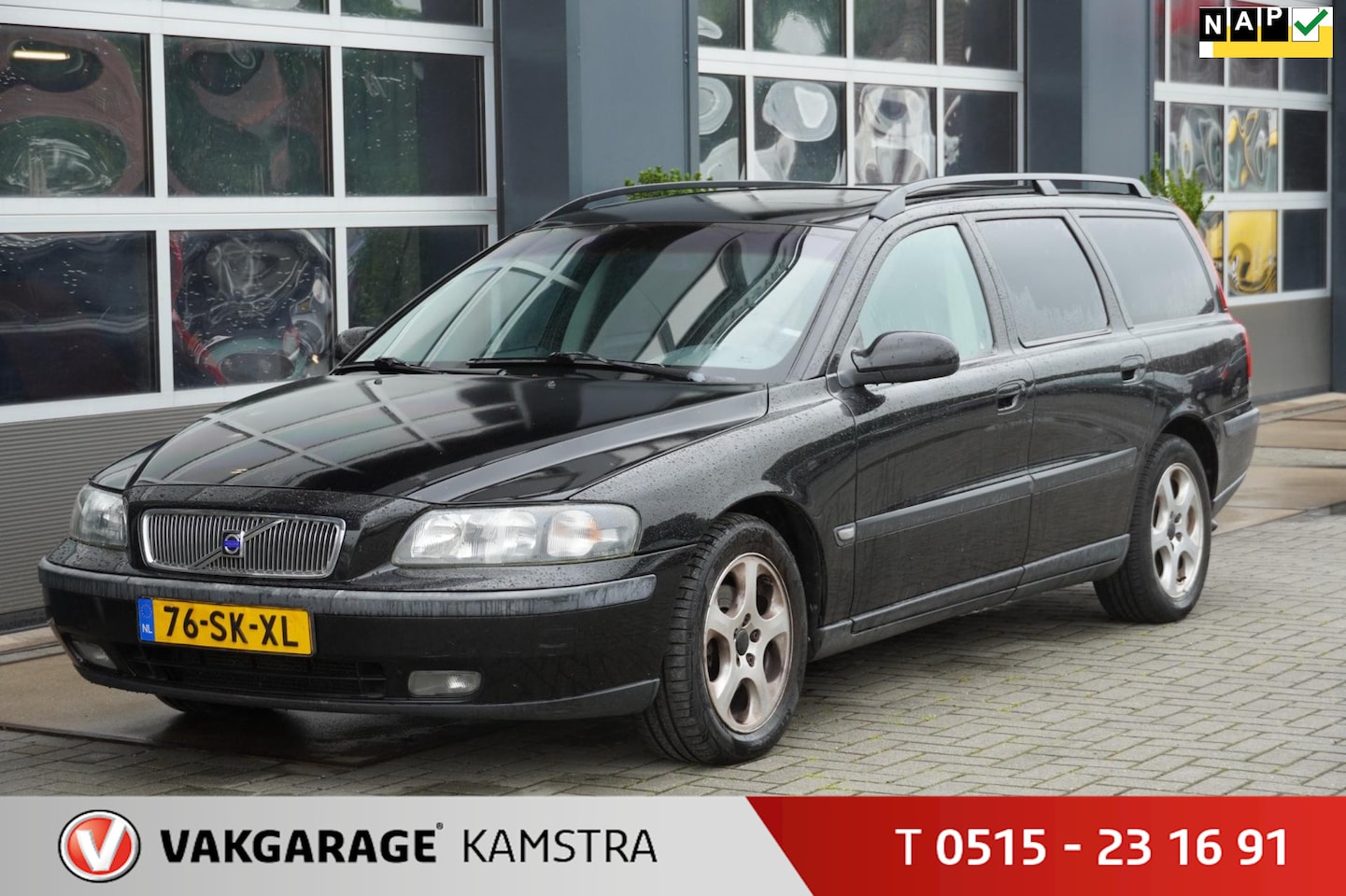 Volvo V70 - 2.4 Comfort Line 170PK Inruilkoopje! APK 06-2026 - AutoWereld.nl