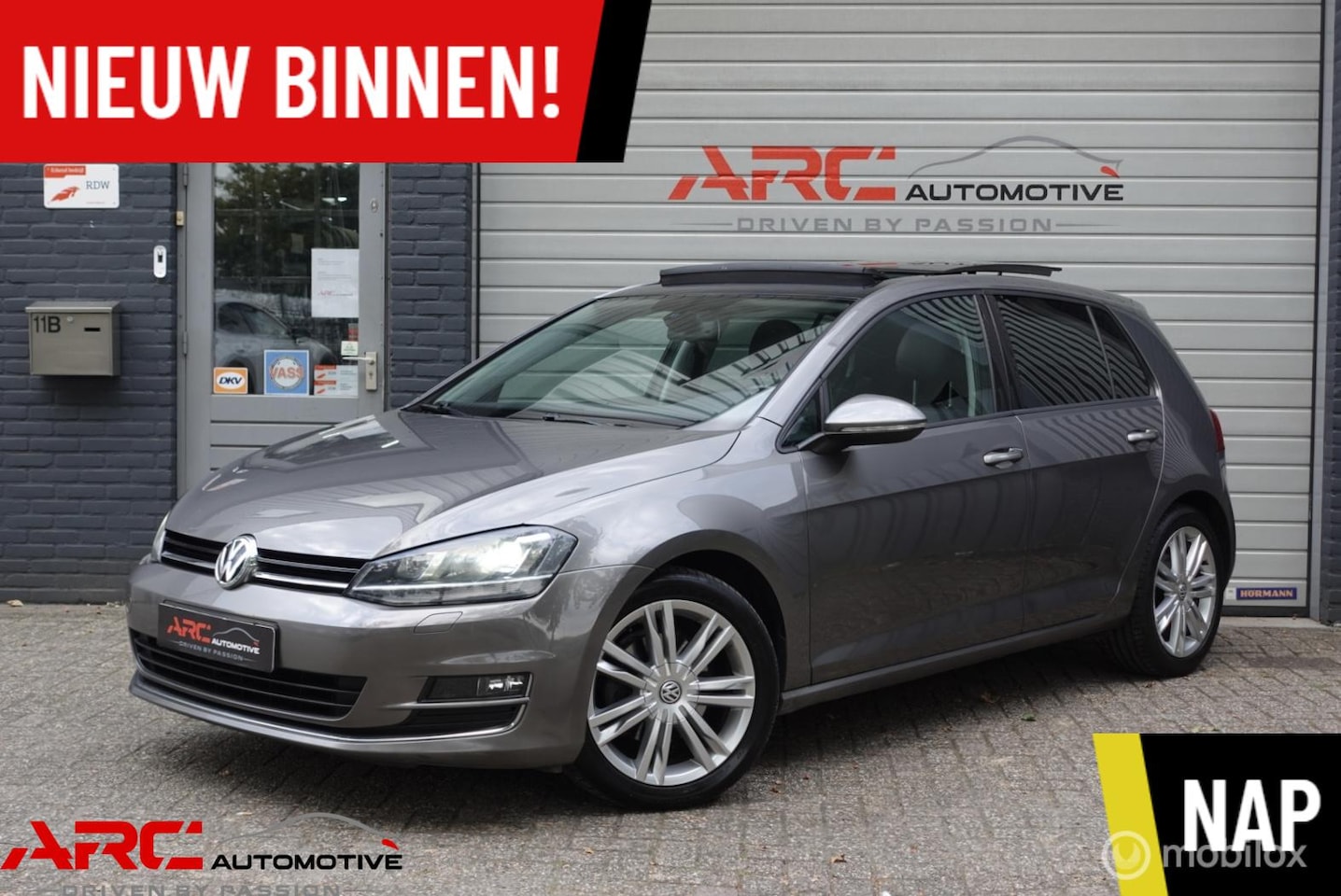 Volkswagen Golf - 1.4 TSI ACT Comfortline - Pano - Xenon!! - AutoWereld.nl