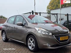 Peugeot 208 - 1.2 VTi Active 2e eigenaar dealer onderhouden airco navigatie cruis control parkeer sensor