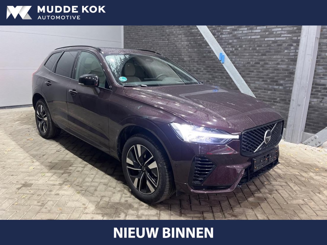 Volvo XC60 - T6 Plug-in hybrid Plus Dark | FACELIFT | Head-Up | Panoramadak | harman/kardon | ACC | 360 - AutoWereld.nl