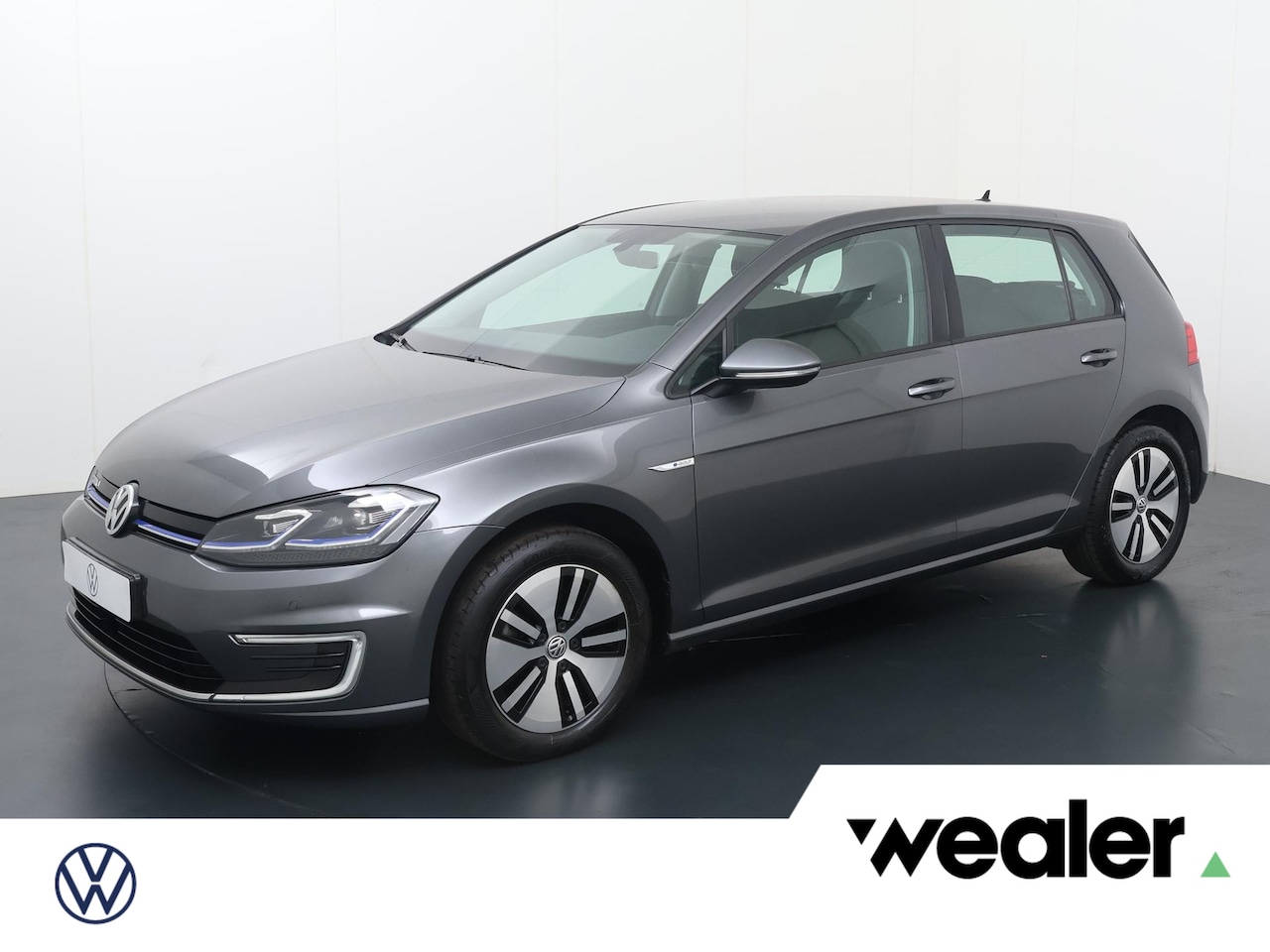 Volkswagen e-Golf - E-DITION | 136 PK | SoH 90% | Climate control | Navigatiesysteem | Adaptief cruise control - AutoWereld.nl