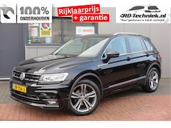 Volkswagen Tiguan - 1.5 TSI 150pk DSG ACT R-Line Highline Virtual cockpit, Led , Stoelverwarming , PDC , Achte