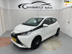 Toyota Aygo - 1.0 VVT-i x-play Airco EL Ramen Cruise NAP
