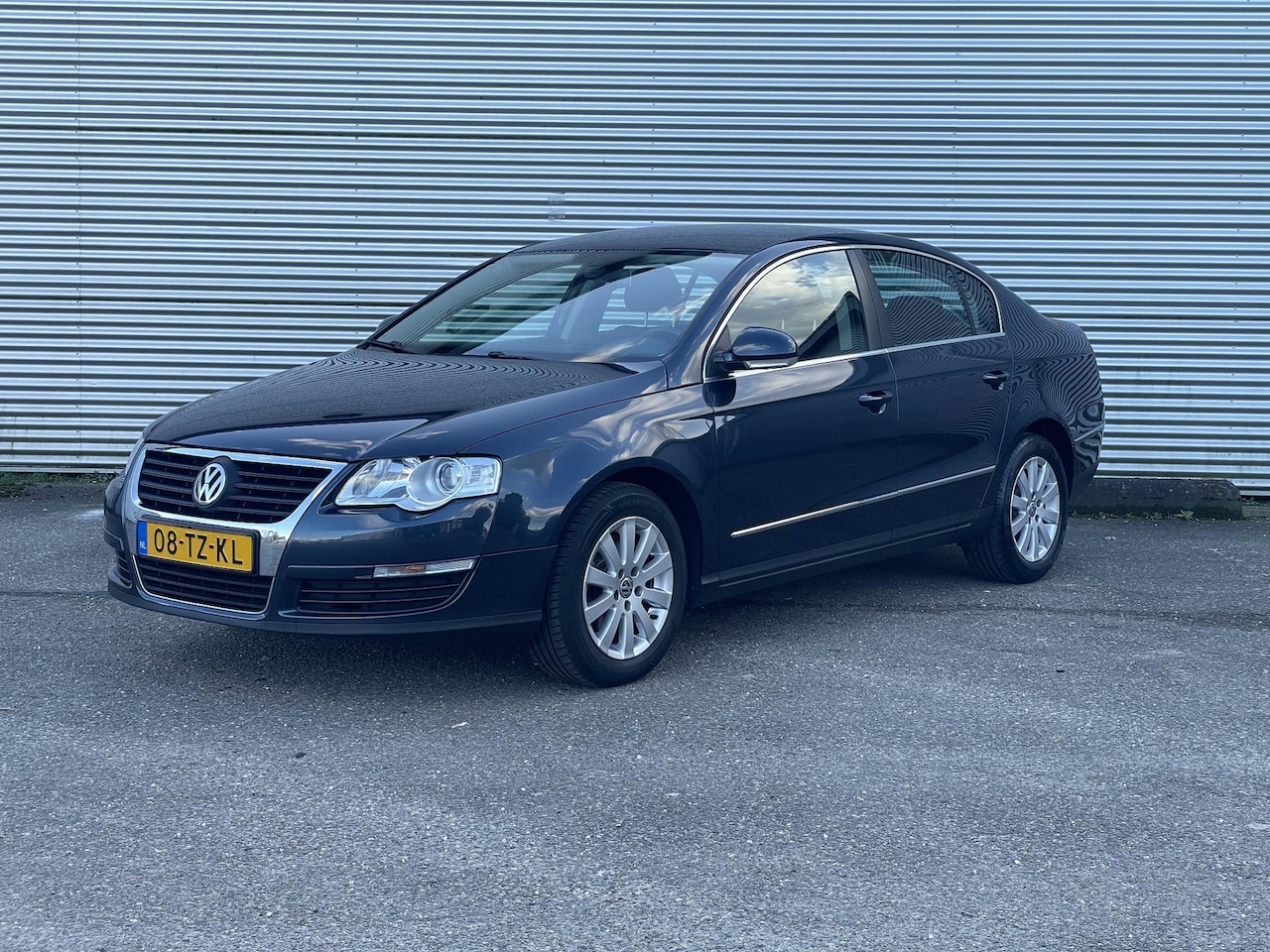Volkswagen Passat - 2.0 FSI Comfortline bijtellingsvriendelijk. - AutoWereld.nl