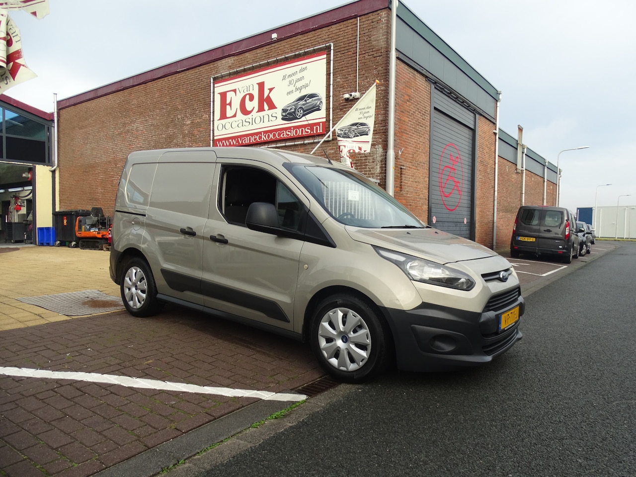 Ford Transit Connect - 1.0 Ecoboost L1 Ambiente benzine - AutoWereld.nl