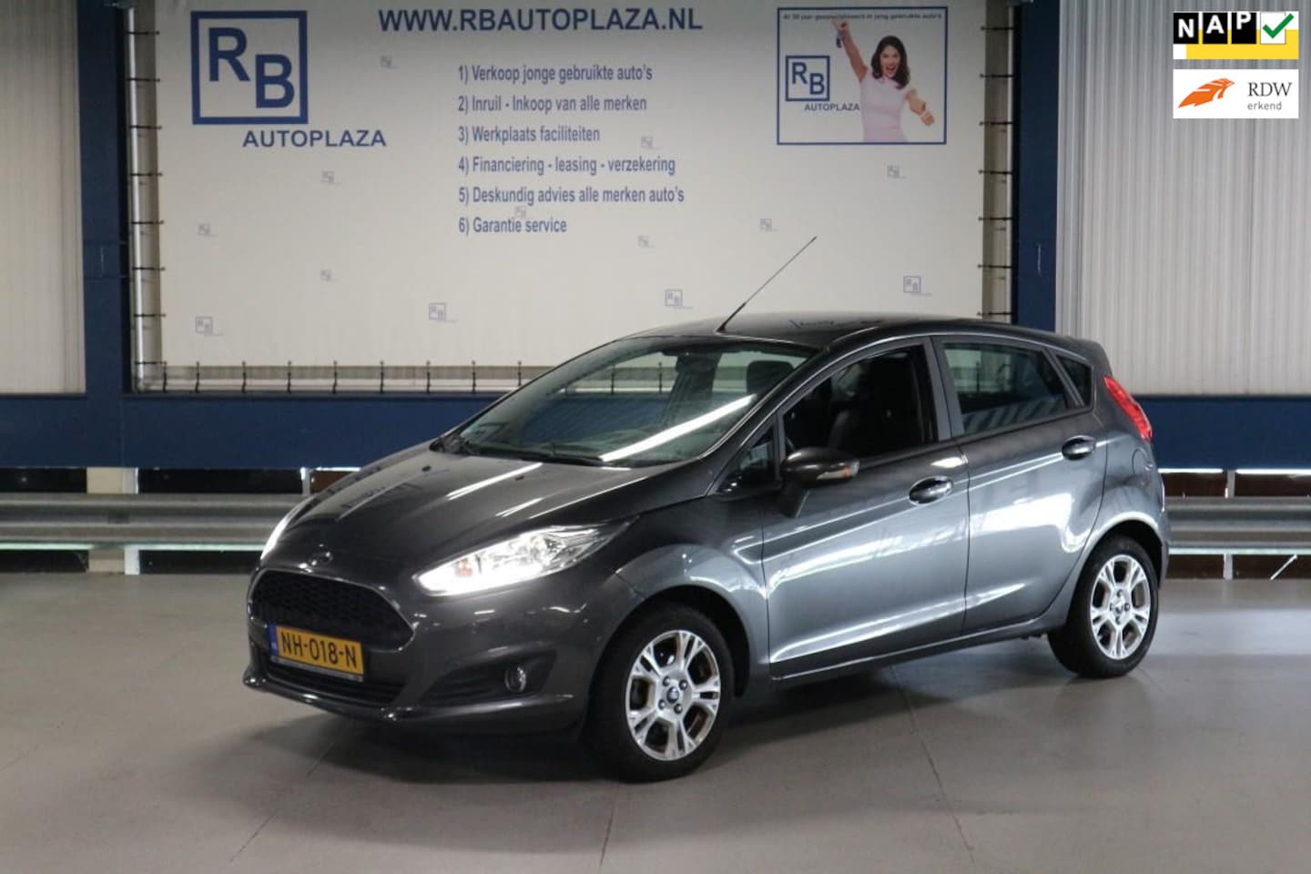 Ford Fiesta - 1.0 Style 12 MAANDEN GARANTIE / NAP / LEUKE AUTO ! ! ! - AutoWereld.nl