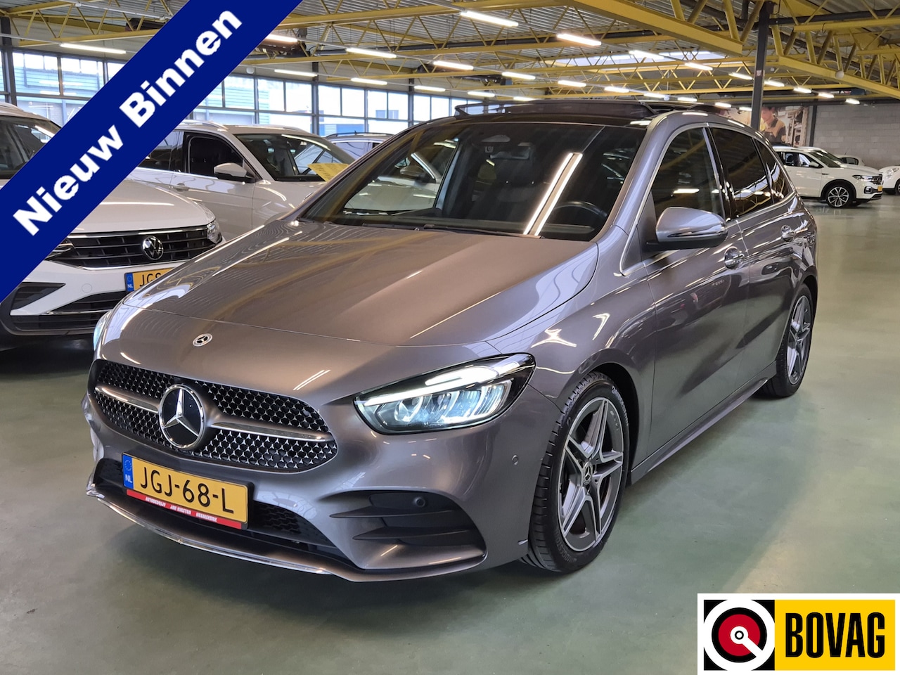Mercedes-Benz B-klasse - 180 AMG Line -136pk- Automaat | Panorama dak | Rijklaarprijs incl. 1 jaar Bovag garantie - AutoWereld.nl