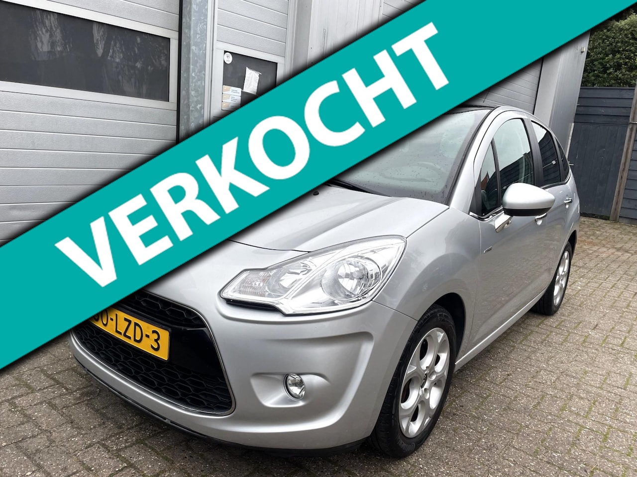 Citroën C3 - 1.6 VTi-Alcantara-Panorama-Clima-Cruise-Trekhaak - AutoWereld.nl