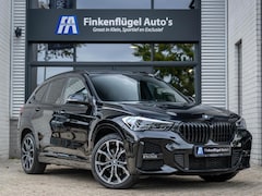BMW X1 - XDrive25e M-sport 220 pk |Head-up |H.K audio |Camera |Leder |Sfeer |