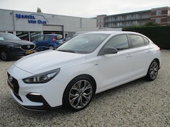 Hyundai i30 Fastback - 1.4 T-GDI (benzine) N-Line Automaat