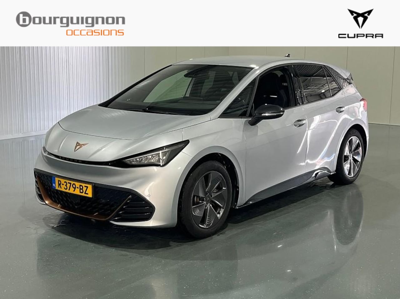 CUPRA Born - Business 62 kWh 204 Pk Automaat | Navigatie | Adaptive Cruise | 18 Inch | Privacy Glass | - AutoWereld.nl
