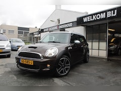MINI Clubman - 1.6 Cooper S / Airco / PANO / Stoelverwarming /