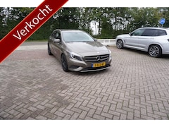 Mercedes-Benz A-klasse - 180 Edition Navigatie 4U3 TREKHAAK CRUISE NAVI