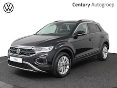 Volkswagen T-Roc - Life Edition 1.0 85 kW / 116 pk TSI SUV 6 versn. H and