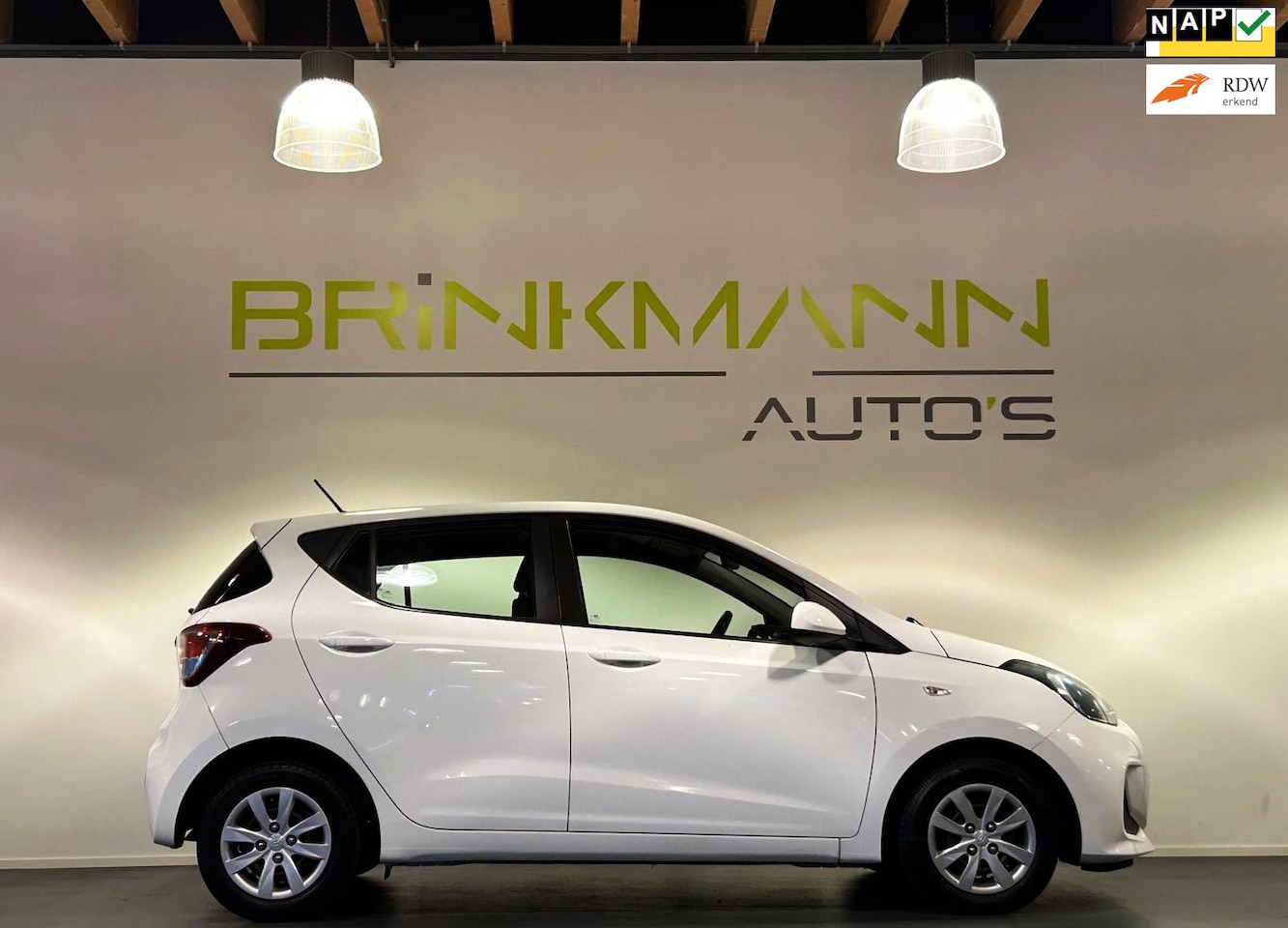 Hyundai i10 - 1.0i Comfort - 5drs - Airco - APK 9-2027- BTW auto. - AutoWereld.nl